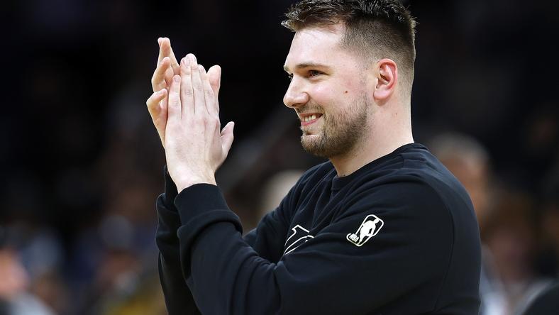 NBA交易截止日,一场没有输家的疯狂表演